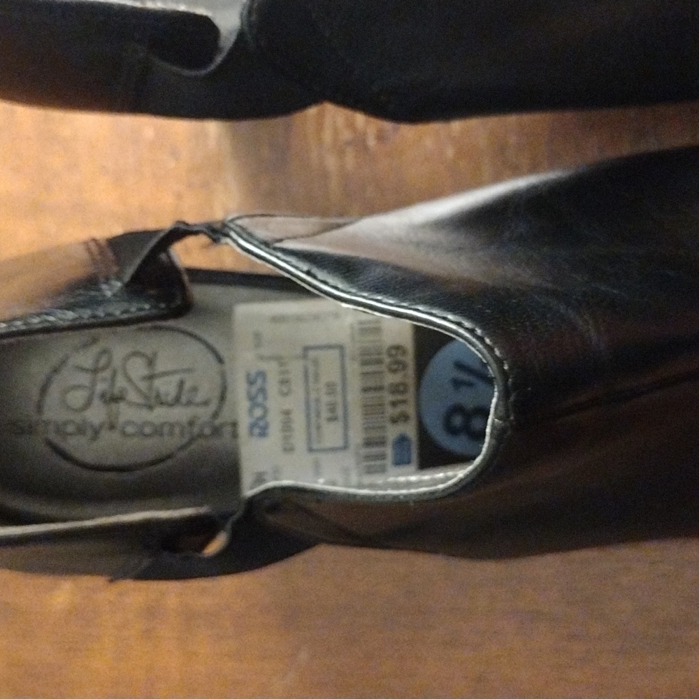 Life Stride Ladies heels
